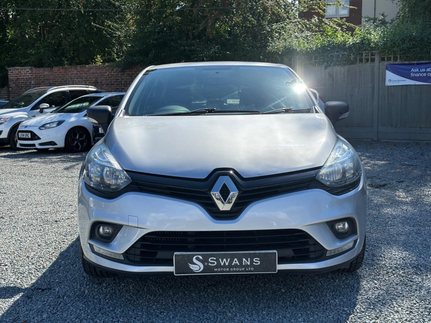 Used Renault Clio 2023 for sale - 77162191: Photo 9