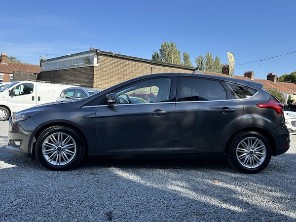 Used Ford Focus 2017 for sale - 75361706: Photo 11