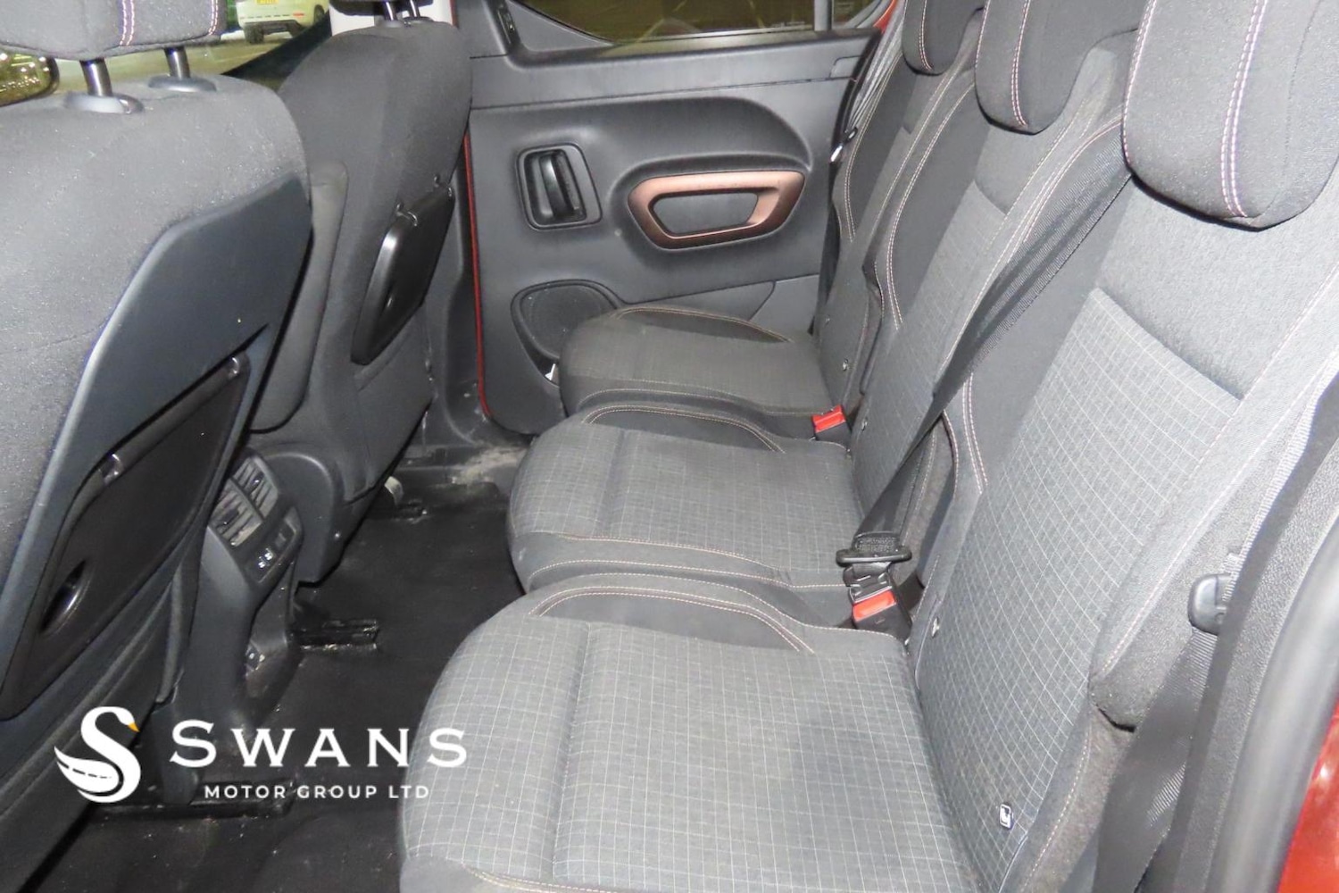 Used Peugeot Rifter 2019 for sale - 77774707: Photo 11