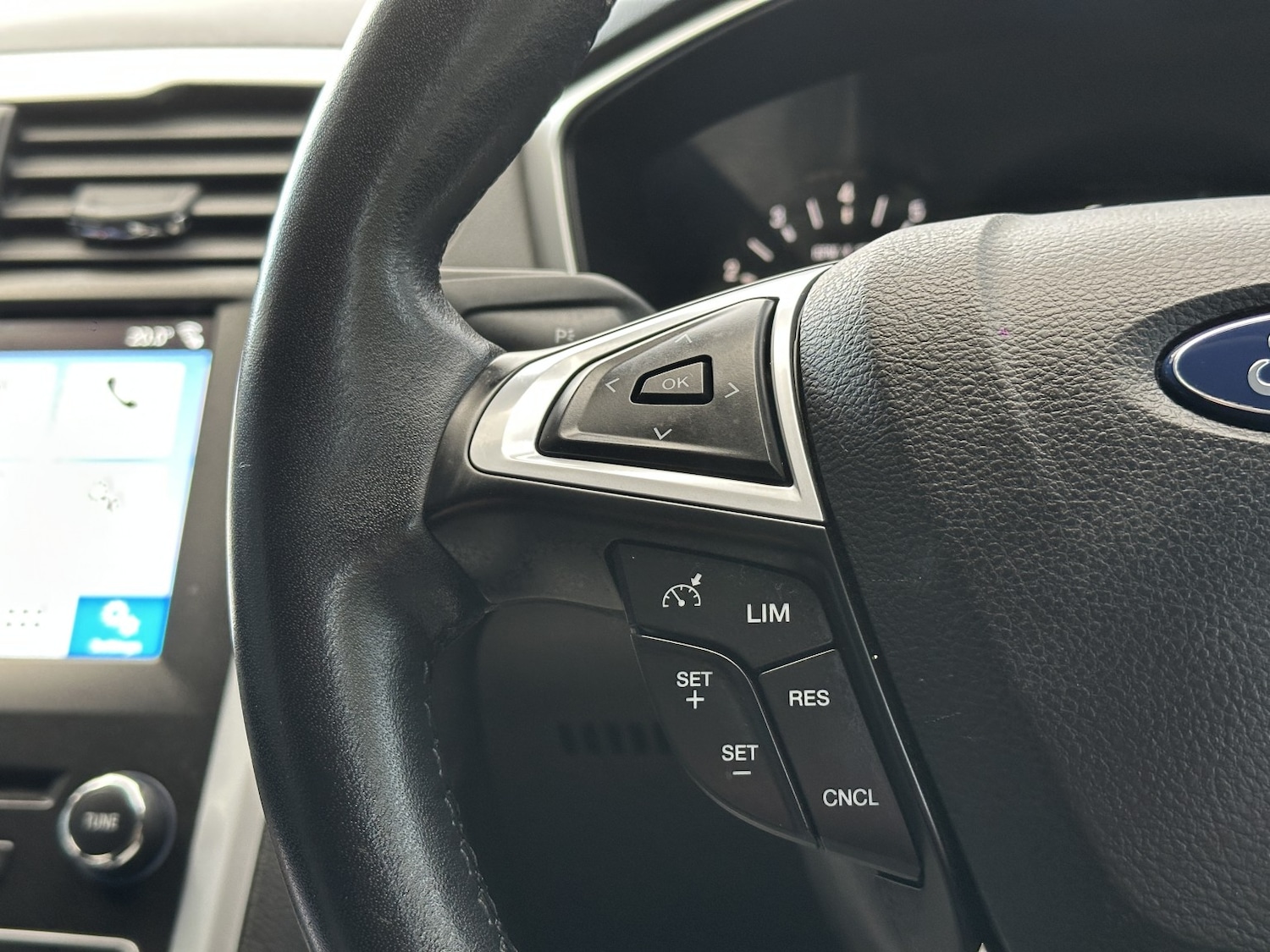 Used Ford Mondeo 2018 for sale - 77162155: Photo 14