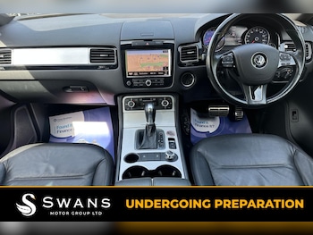 Used Volkswagen Touareg 2014 for sale - 78775768: Photo