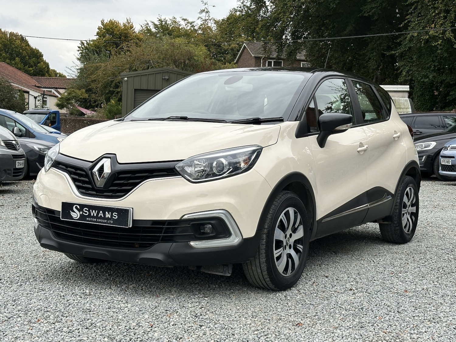 Used Renault Captur 2019 for sale - 76945563: Photo 12