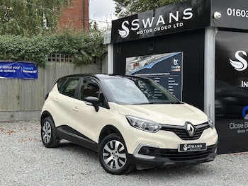 Used Renault Captur 2019 for sale - 76945563: Photo