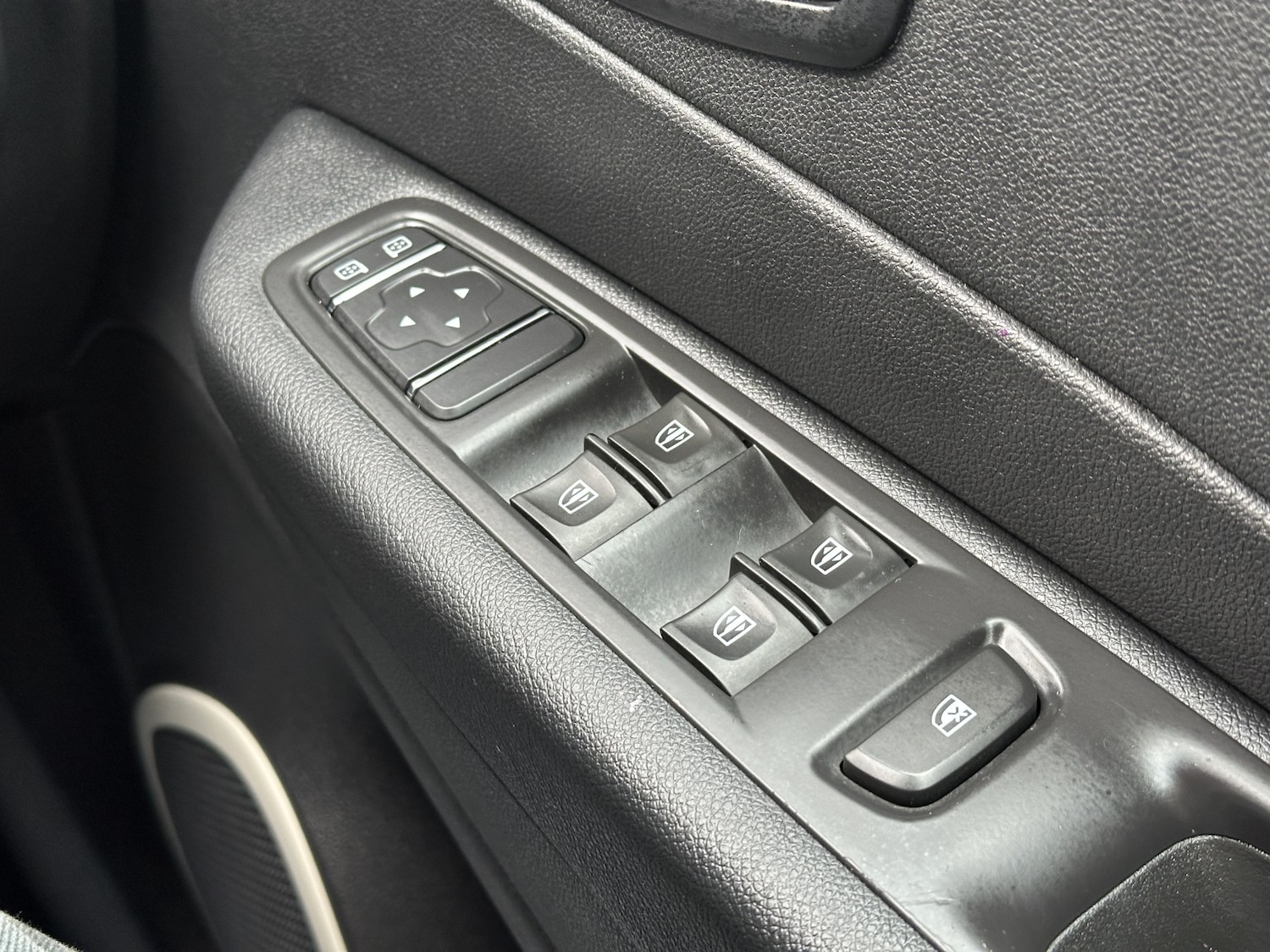 Used Renault Captur 2019 for sale - 76945563: Photo 21