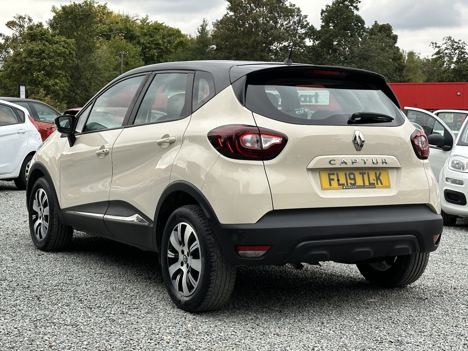 Used Renault Captur 2019 for sale - 76945563: Photo 7