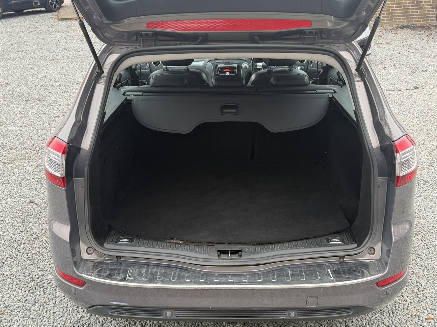 Used Ford Mondeo 2011 for sale - 77622401: Photo 12