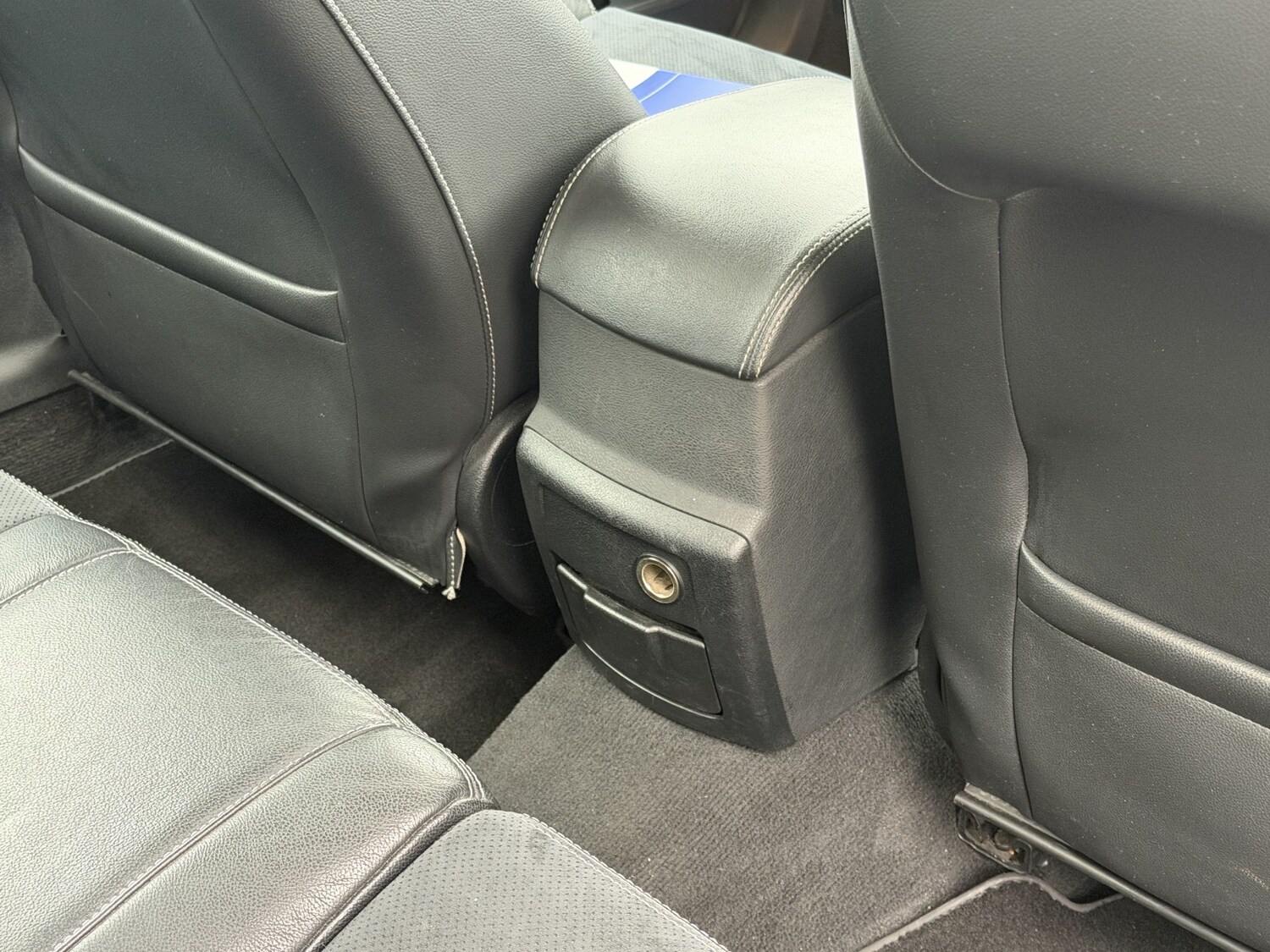 Used Ford Mondeo 2011 for sale - 77622401: Photo 24