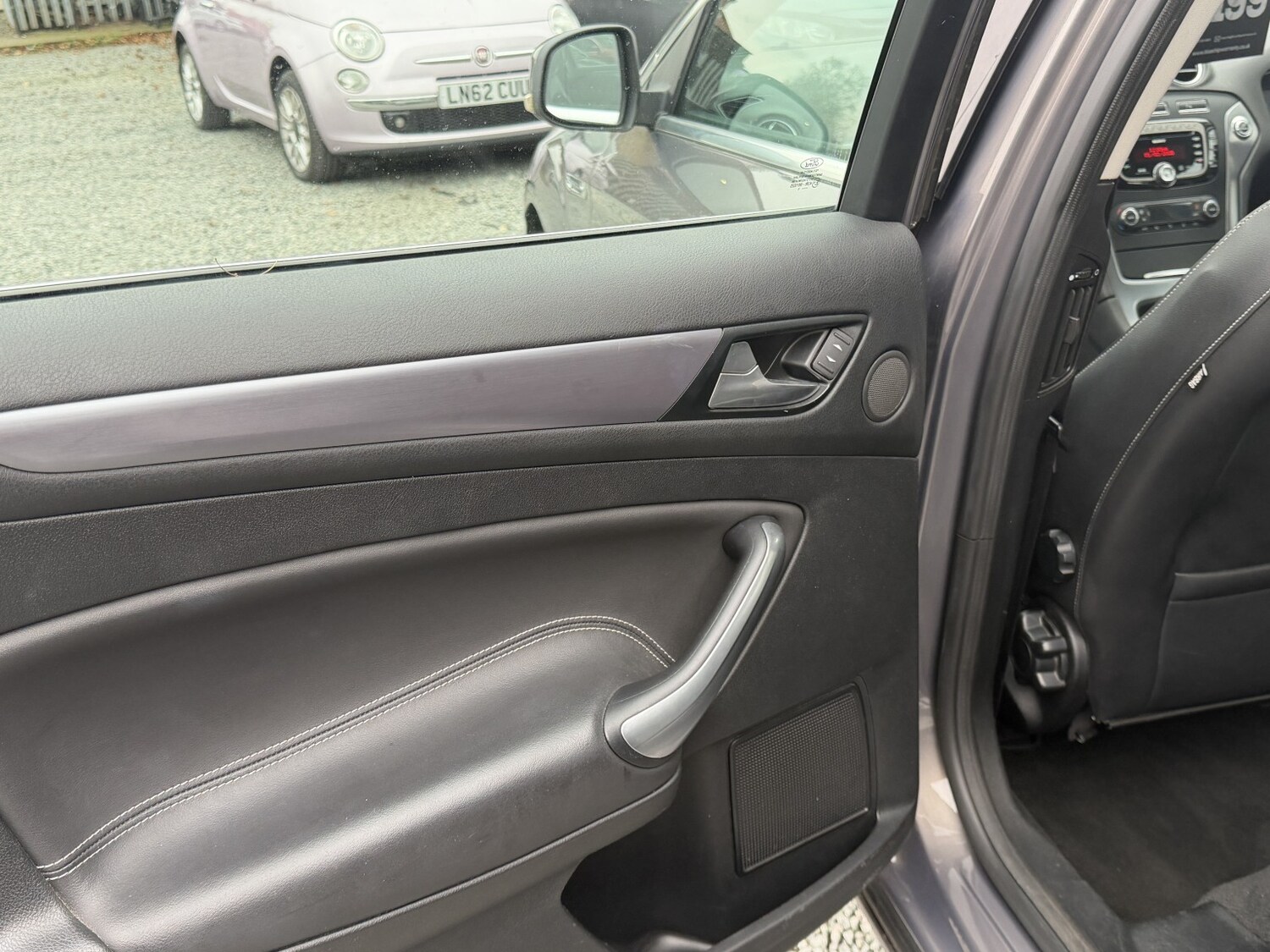 Used Ford Mondeo 2011 for sale - 77622401: Photo 26