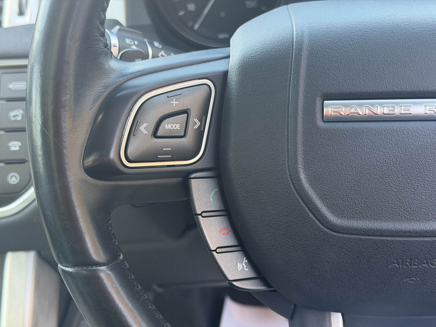 Used Land Rover Range Rover Evoque 2016 for sale - 76945552: Photo 32