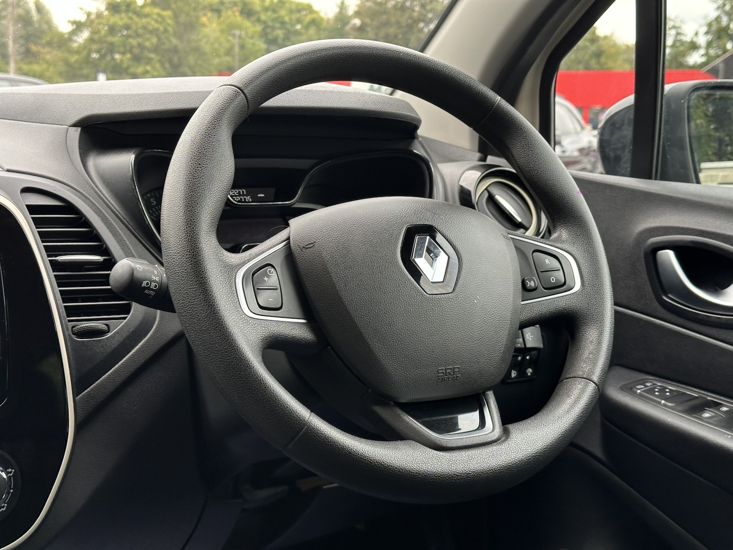 Used Renault Captur 2019 for sale - 77162154: Photo 14