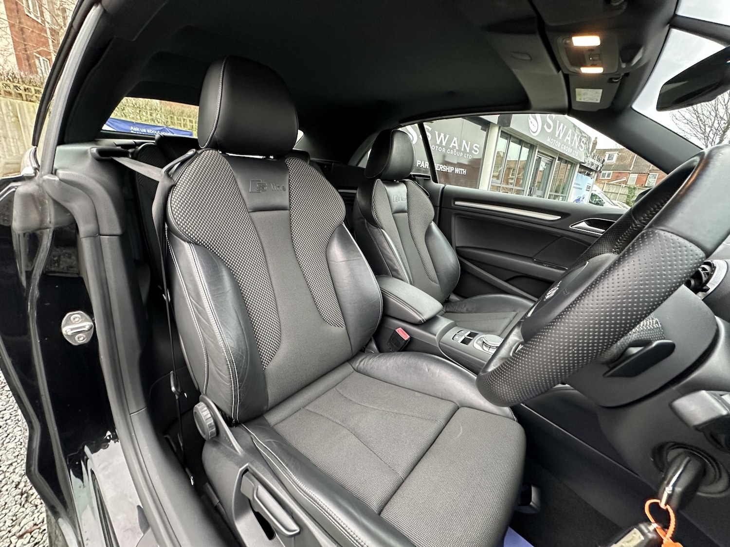 Used Audi A3 Cabriolet 2015 for sale - 77350095: Photo 40