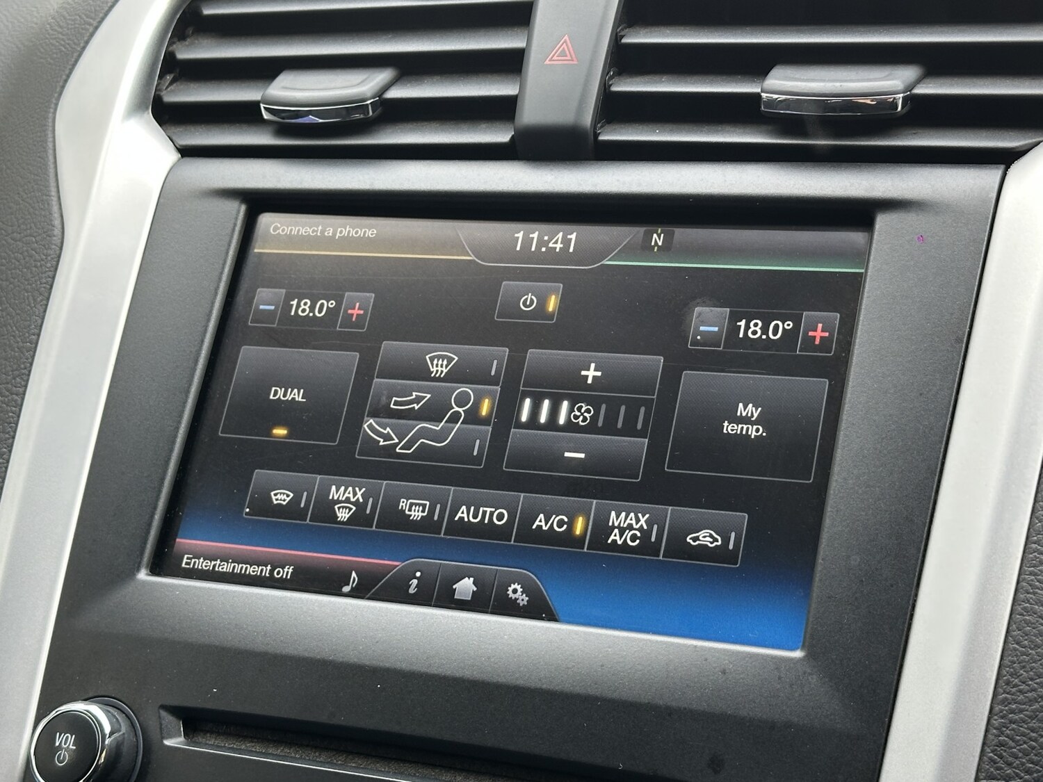 Used Ford Mondeo 2015 for sale - 77921262: Photo 26