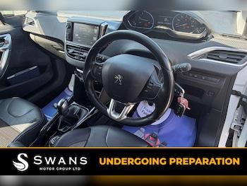 Used Peugeot 2008 2016 for sale - 79229150: Photo