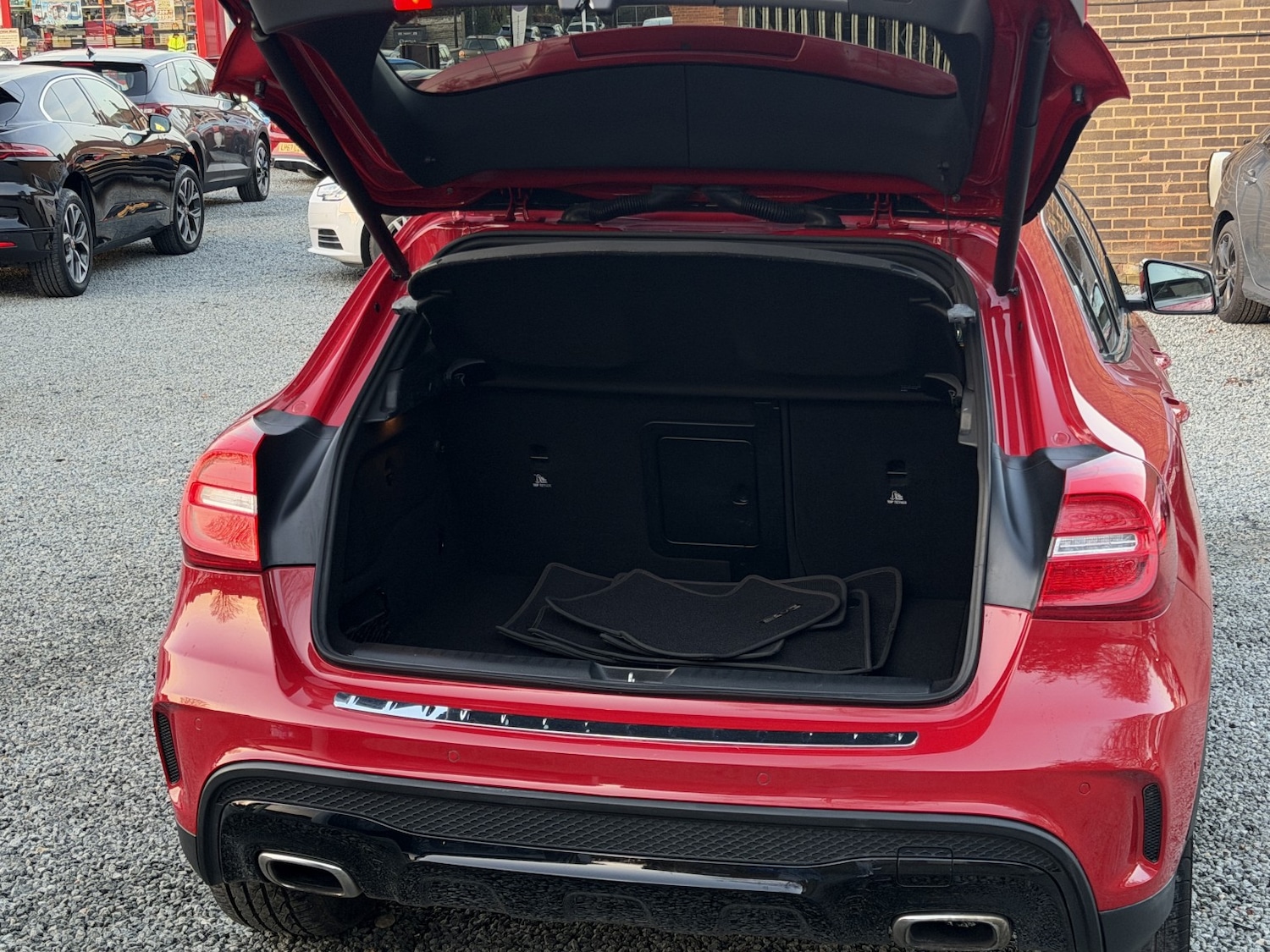 Used Mercedes-Benz GLA 2015 for sale - 77350123: Photo 17