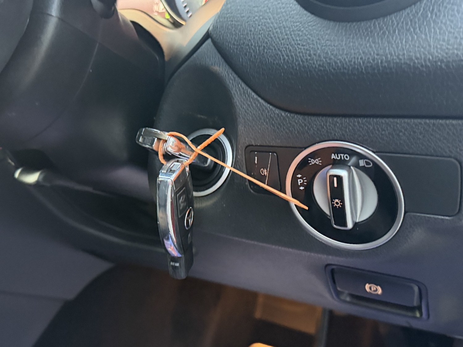 Used Mercedes-Benz GLA 2015 for sale - 77350123: Photo 46