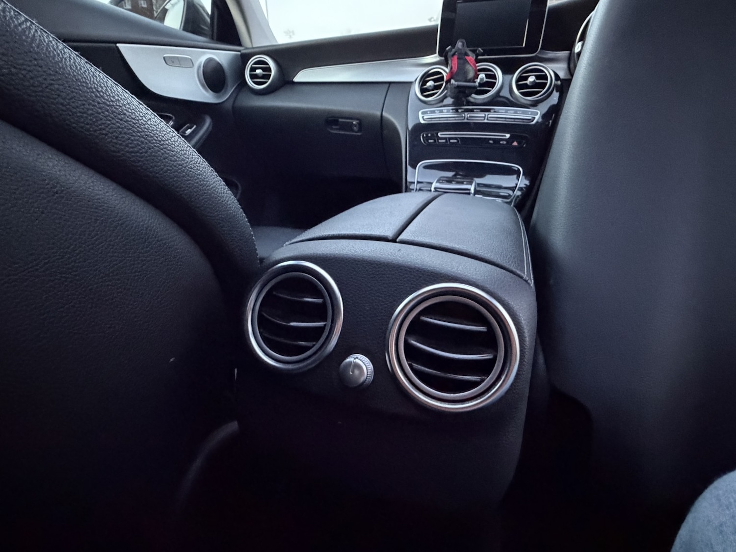 Used Mercedes-Benz C Class 2016 for sale - 77675649: Photo 42