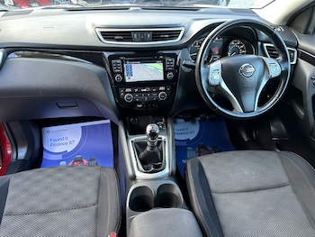 Used Nissan Qashqai 2016 for sale - 76149237: Photo