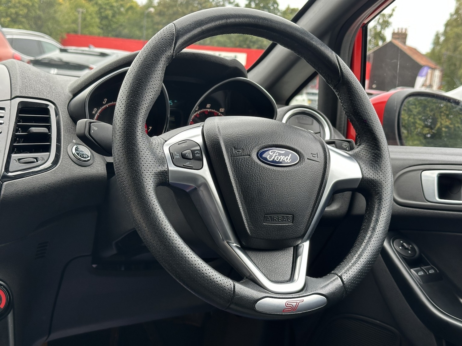 Used Ford Fiesta 2015 for sale - 75731133: Photo 17