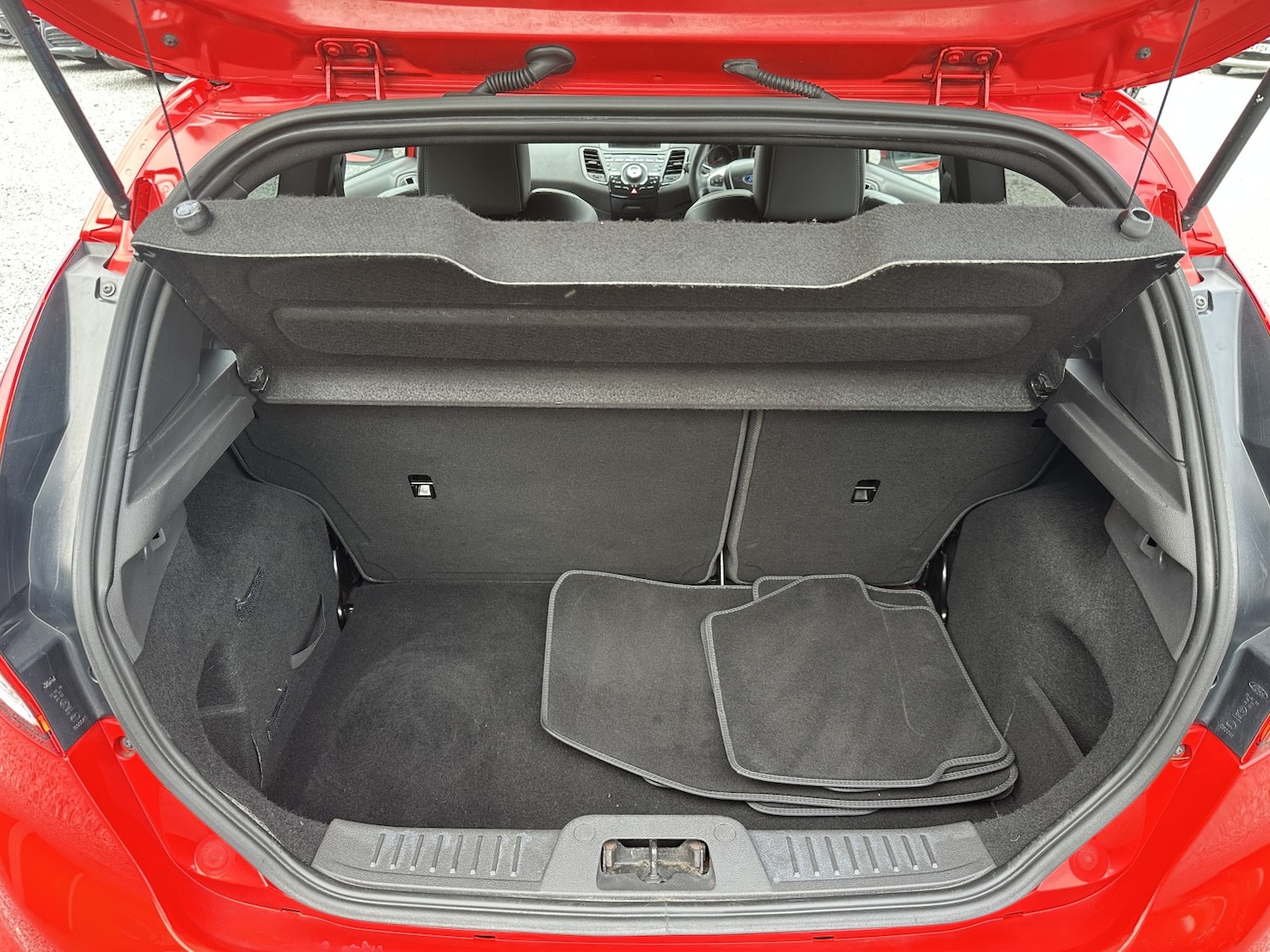 Used Ford Fiesta 2015 for sale - 75731133: Photo 27