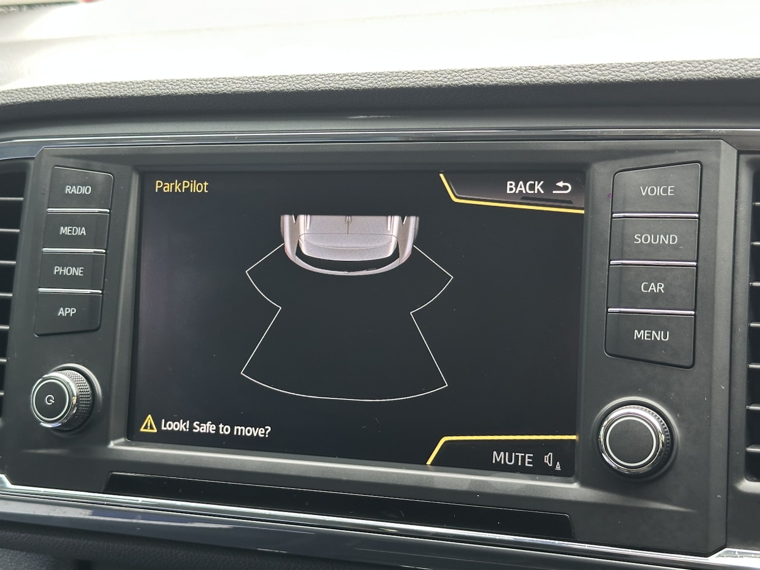Used SEAT Ateca 2017 for sale - 76237143: Photo 24