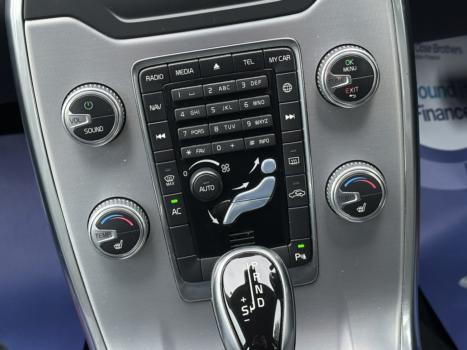 Used Volvo V70 2015 for sale - 77329286: Photo 17