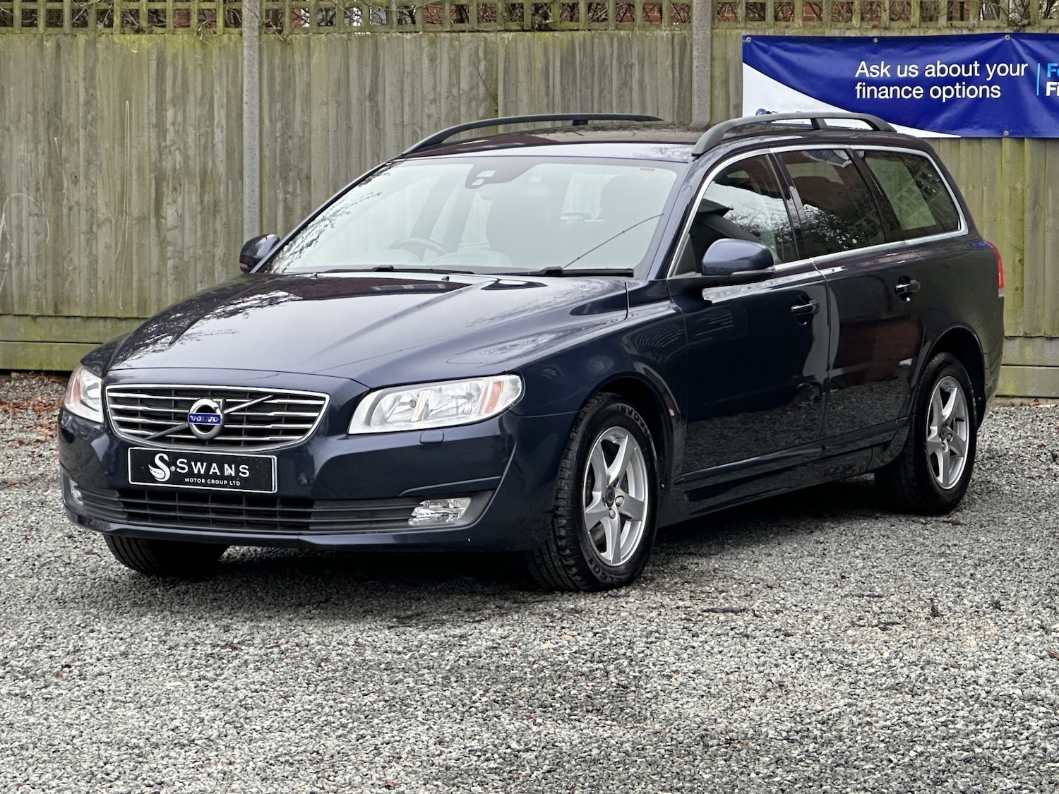 Used Volvo V70 2015 for sale - 77329286: Photo 22