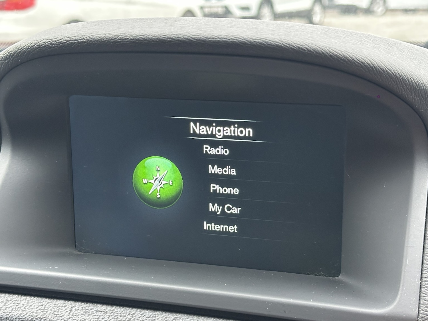 Used Volvo V70 2015 for sale - 77329286: Photo 46