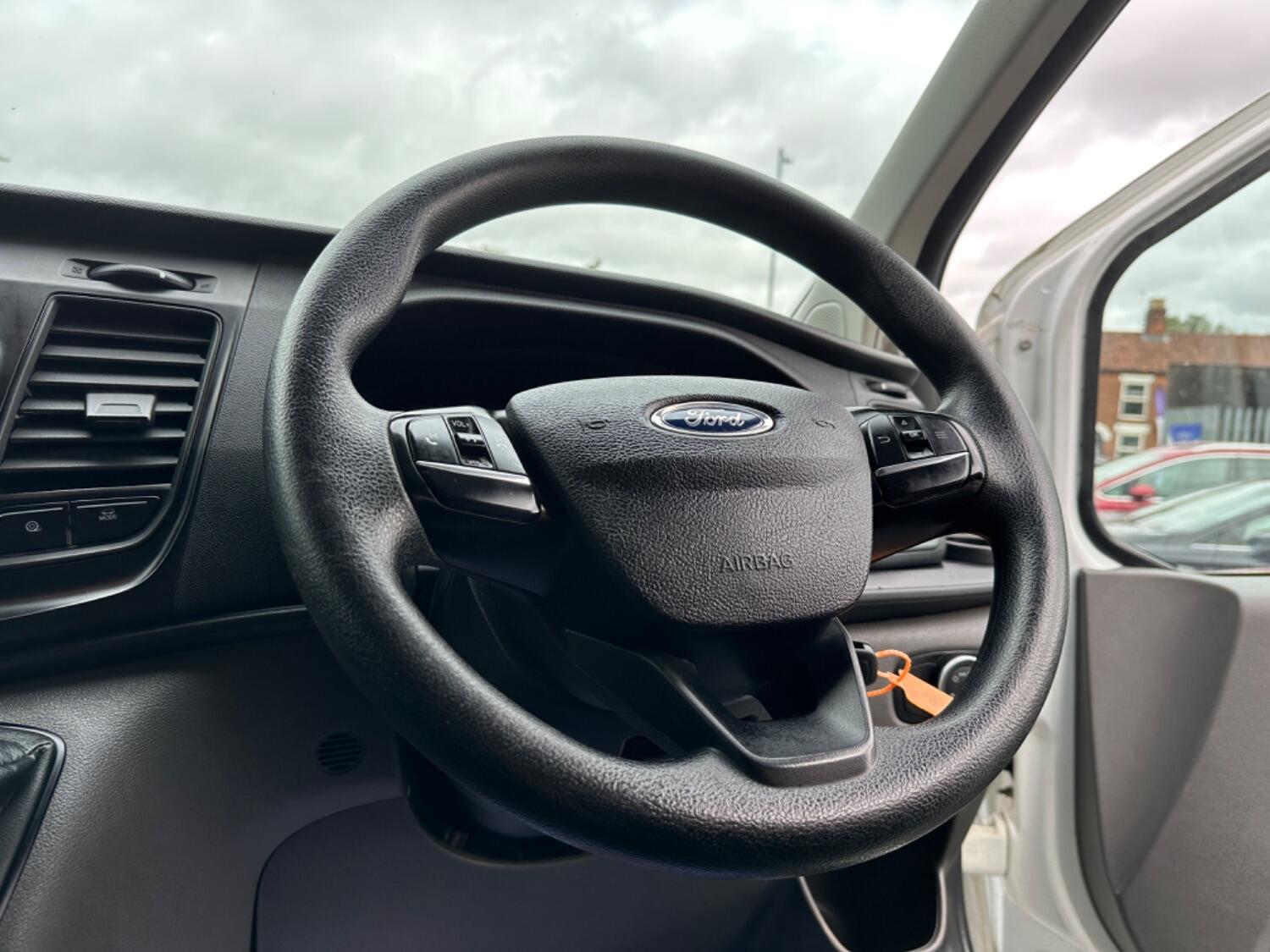 Used Ford Transit Custom 2021 for sale - 76945523: Photo 24