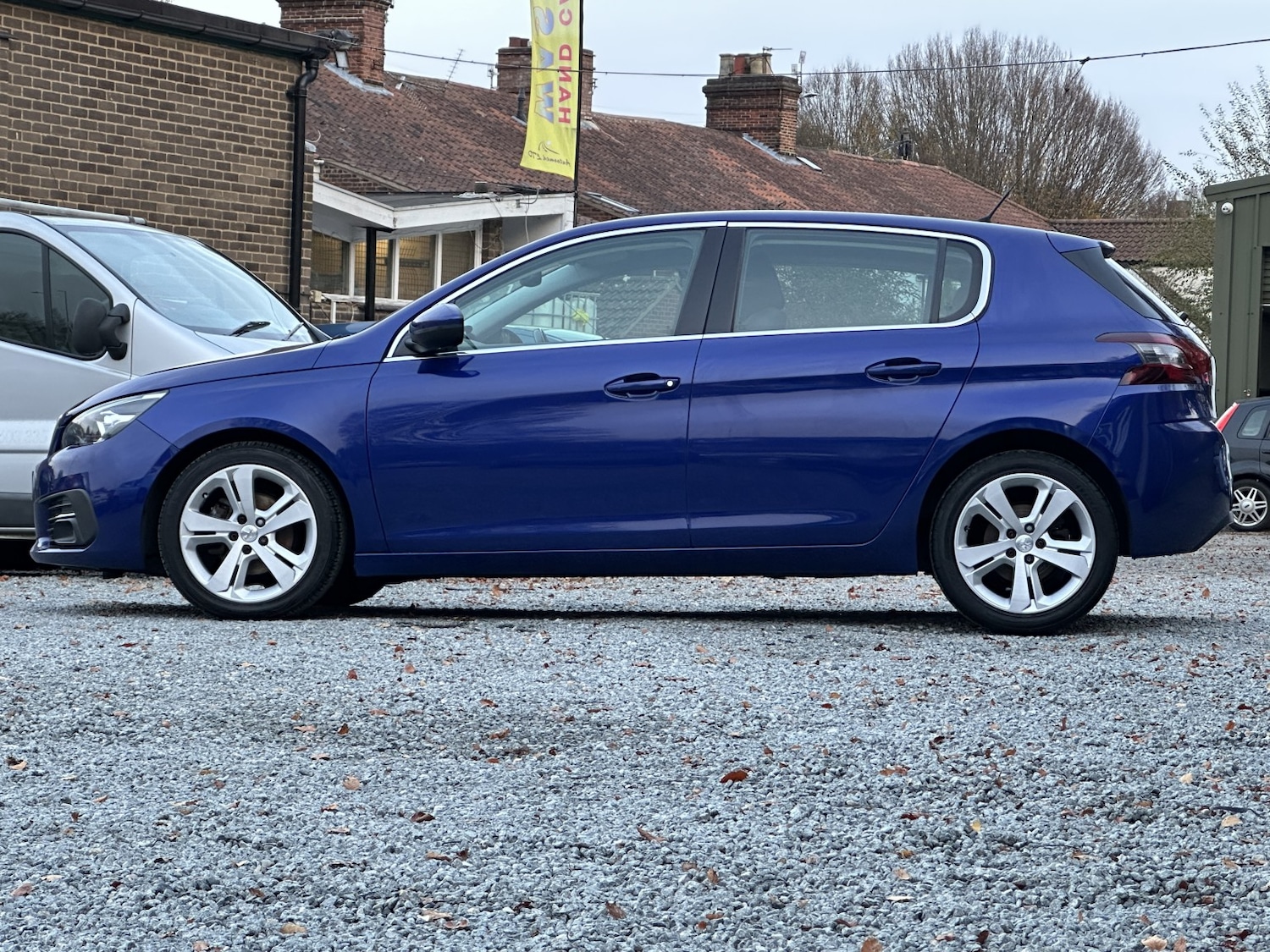Used Peugeot 308 2018 for sale - 76945603: Photo 14