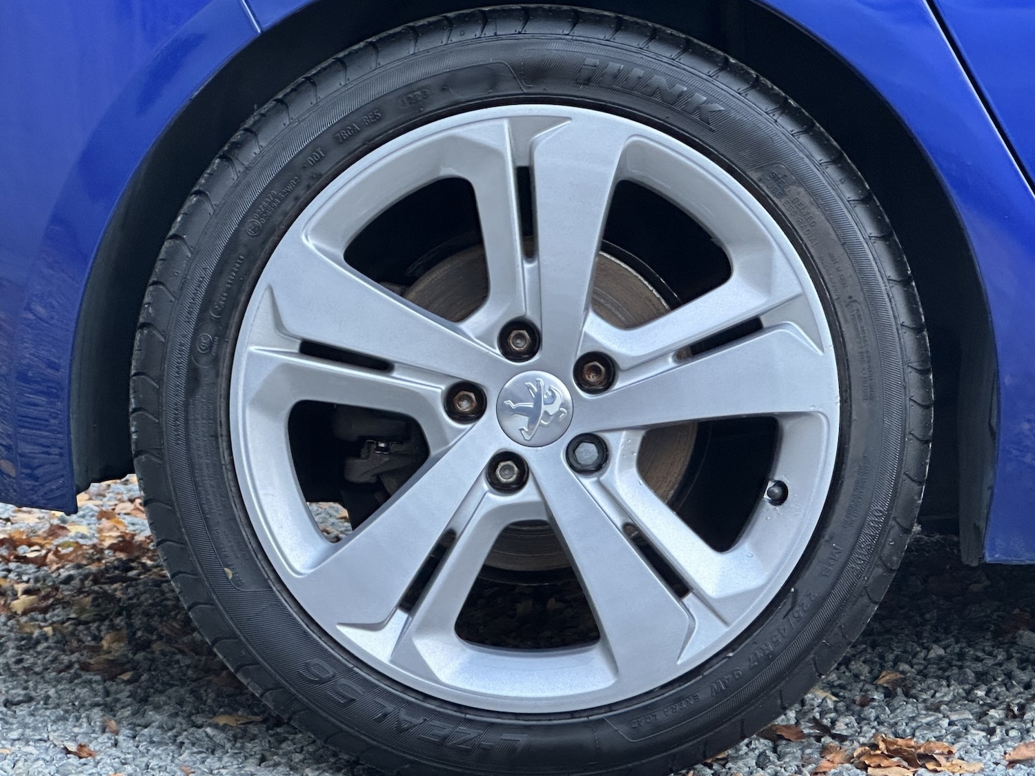 Used Peugeot 308 2018 for sale - 76945603: Photo 39