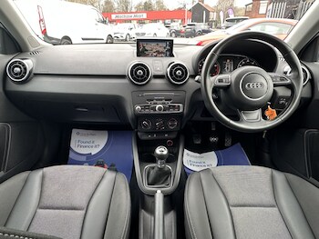 Used Audi A1 2017 for sale - 77189334: Photo