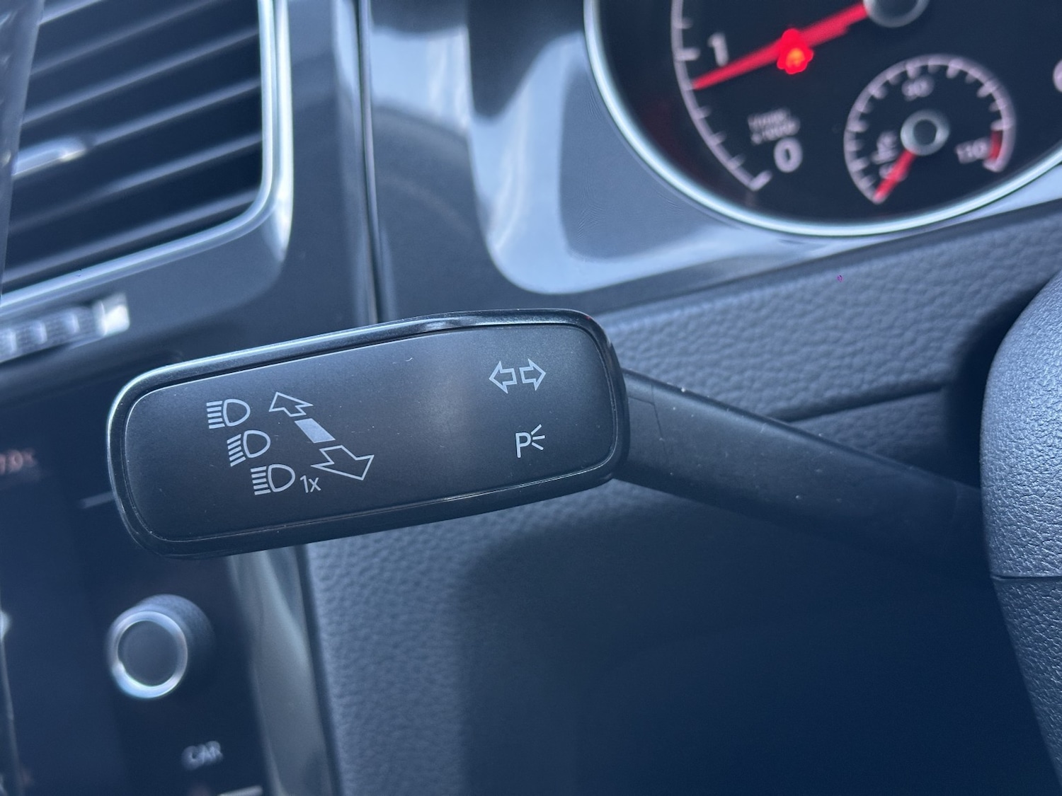 Used Volkswagen Golf 2018 for sale - 77162200: Photo 34