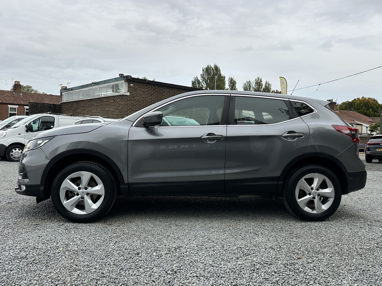 Used Nissan Qashqai 2017 for sale - 75731104: Photo 10