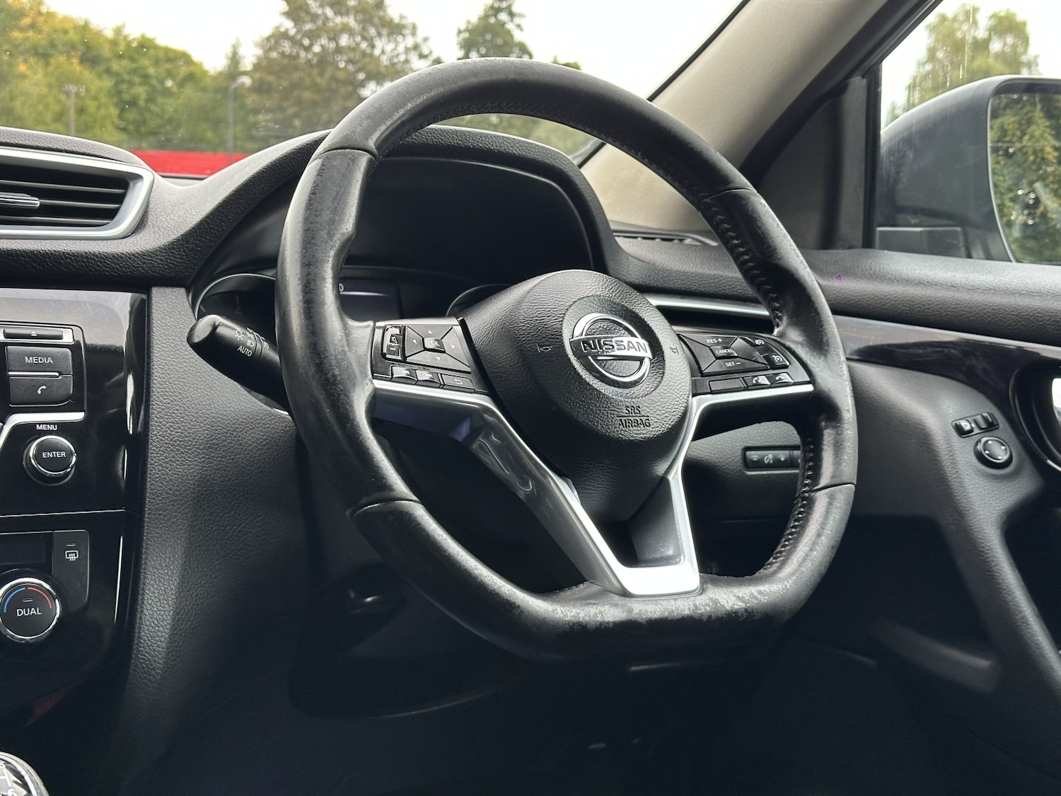 Used Nissan Qashqai 2017 for sale - 75731104: Photo 12