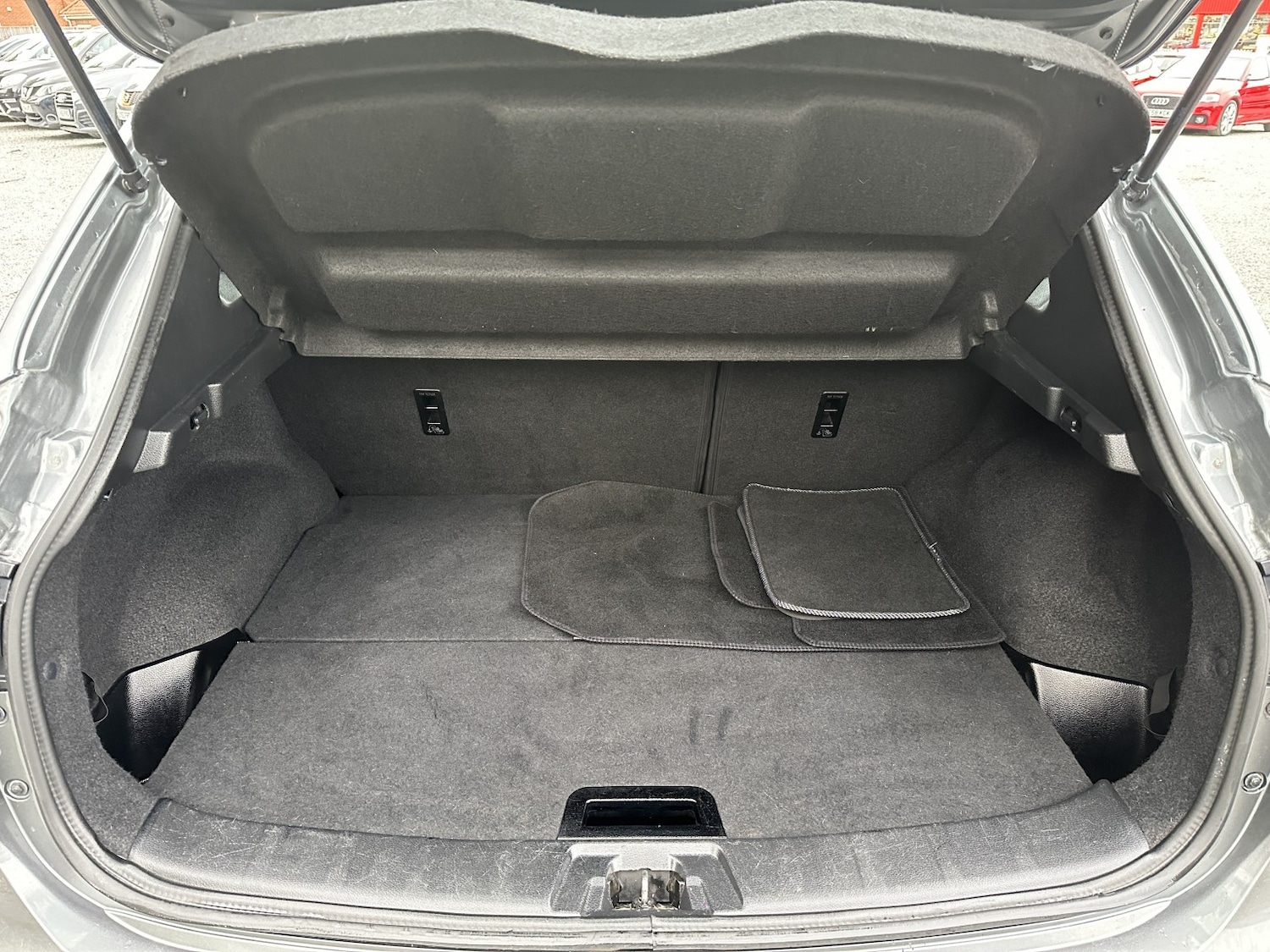 Used Nissan Qashqai 2017 for sale - 75731104: Photo 22