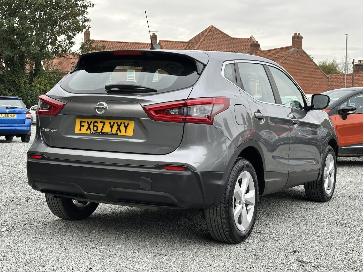 Used Nissan Qashqai 2017 for sale - 75731104: Photo 7