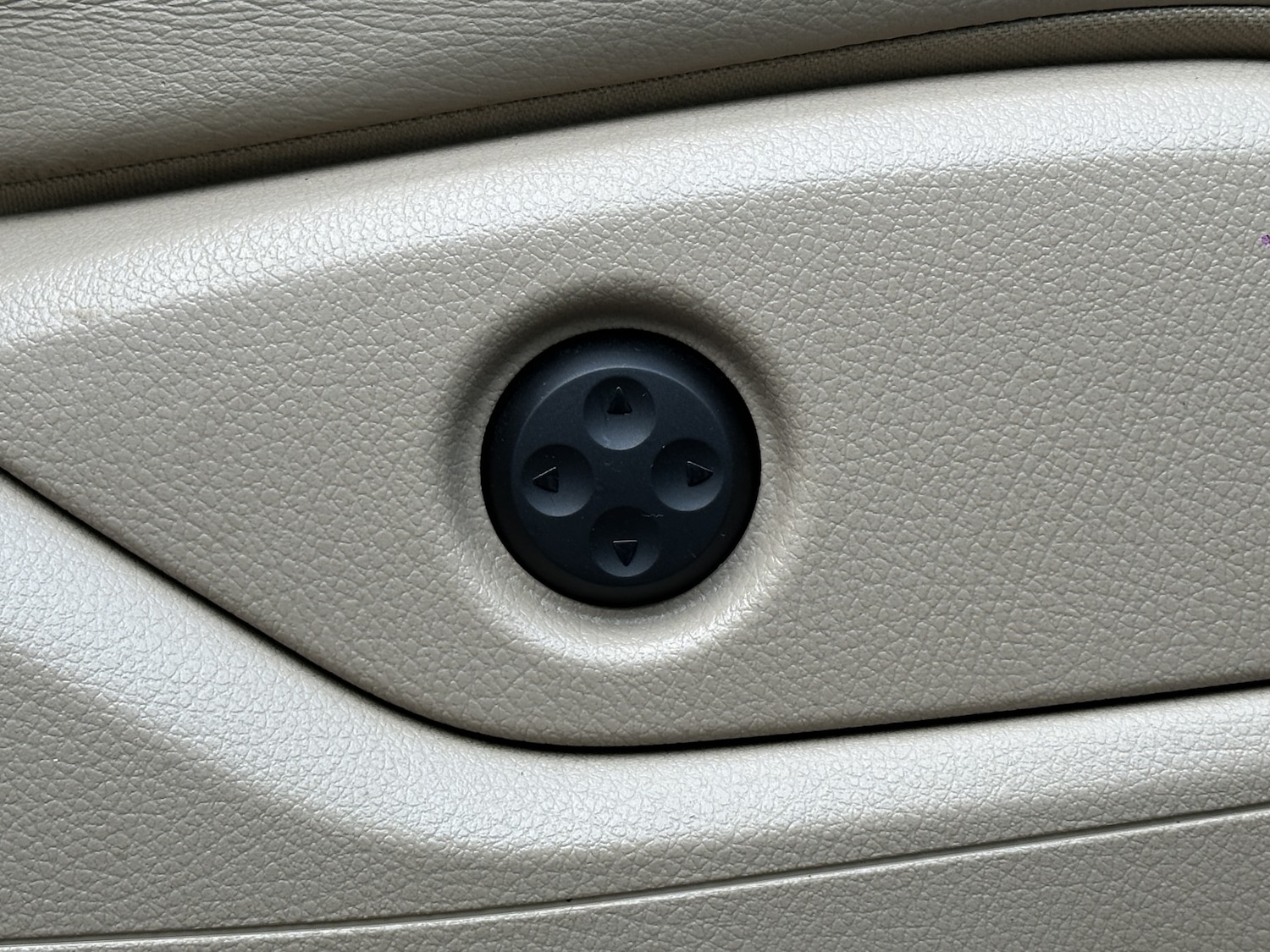 Used Mercedes-Benz M Class 2012 for sale - 75371810: Photo 37