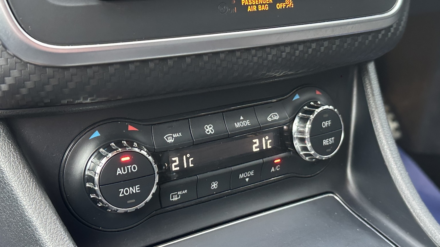 Used Mercedes-Benz A-Class 2017 for sale - 77189333: Photo 42