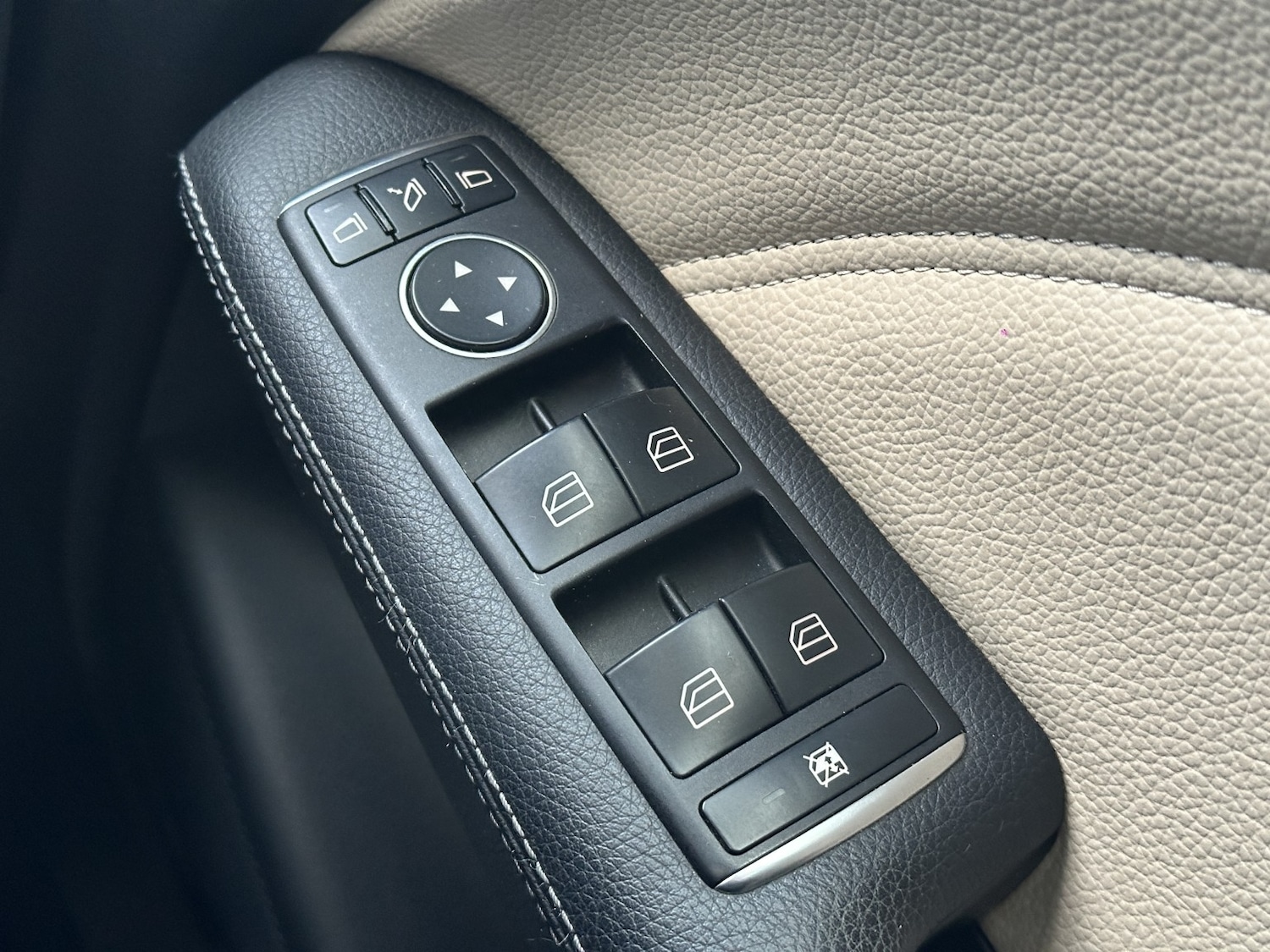 Used Mercedes-Benz B Class 2013 for sale - 76945568: Photo 10