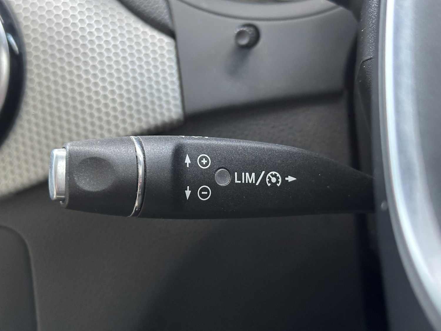 Used Mercedes-Benz B Class 2013 for sale - 76945568: Photo 12