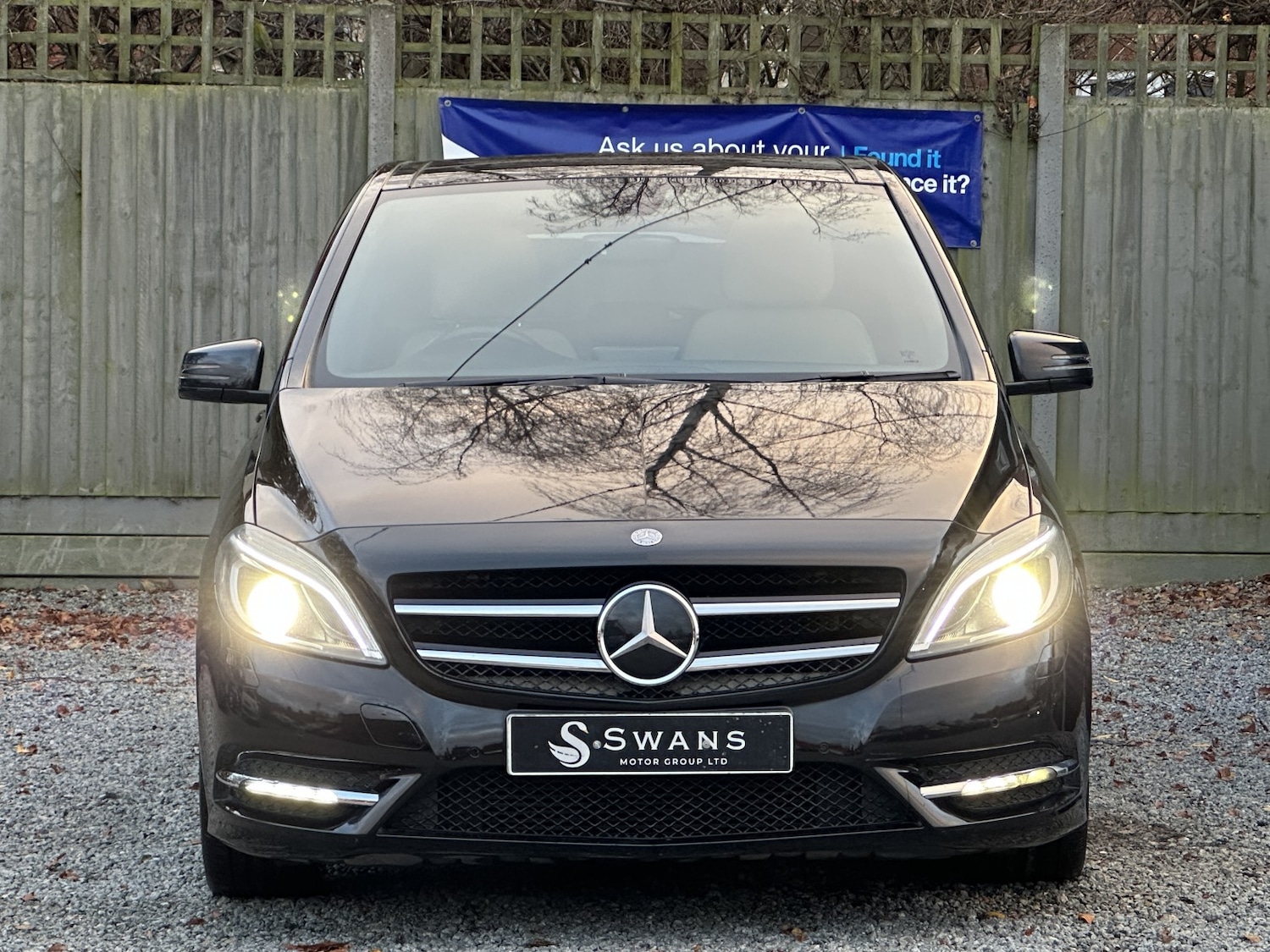 Used Mercedes-Benz B Class 2013 for sale - 76945568: Photo 3
