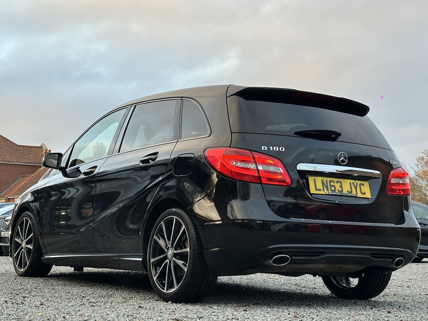 Used Mercedes-Benz B Class 2013 for sale - 76945568: Photo 32