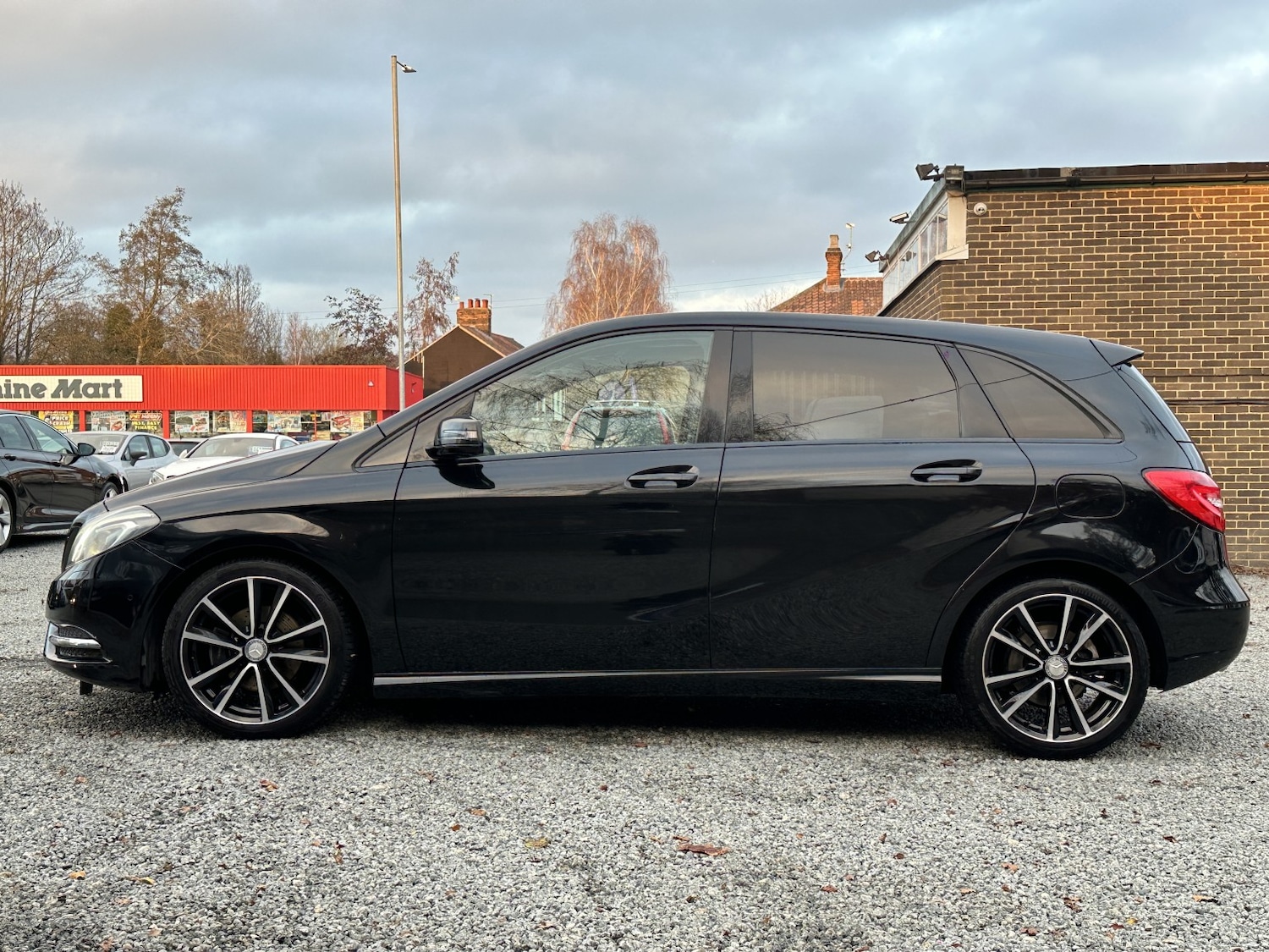 Used Mercedes-Benz B Class 2013 for sale - 76945568: Photo 34