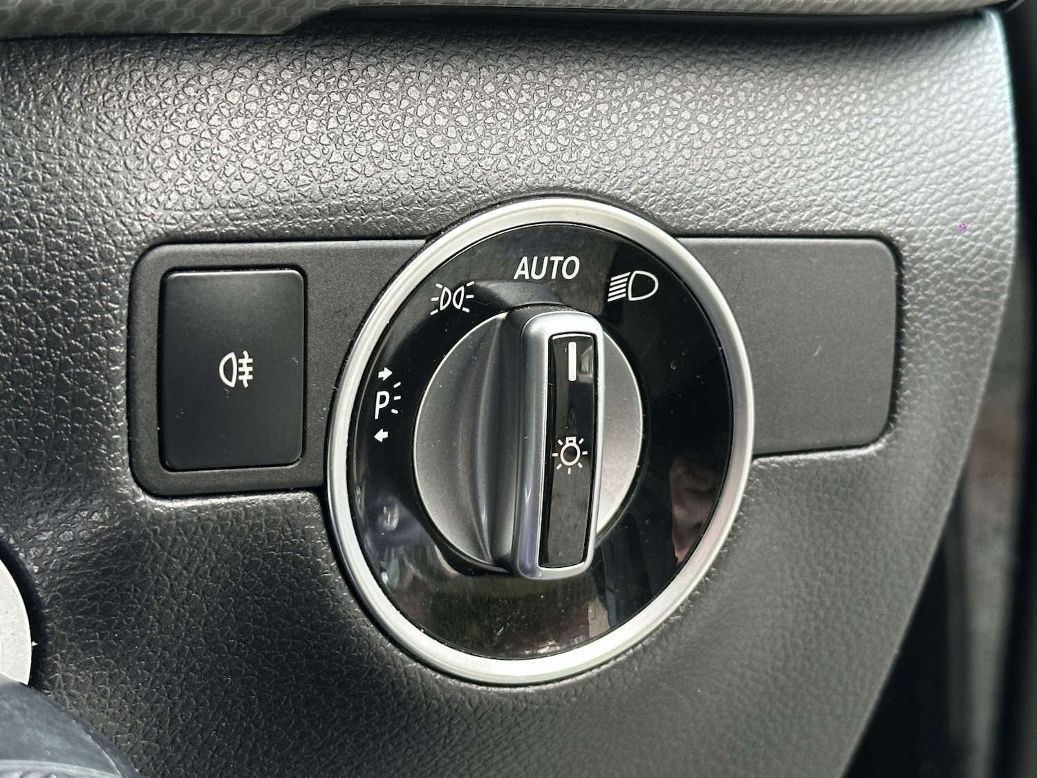 Used Mercedes-Benz B Class 2013 for sale - 76945568: Photo 9