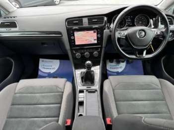 Used Volkswagen Golf 2018 for sale - 72334880: Photo