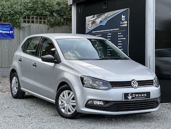 Used Volkswagen Polo 2015 for sale - 75975449: Photo