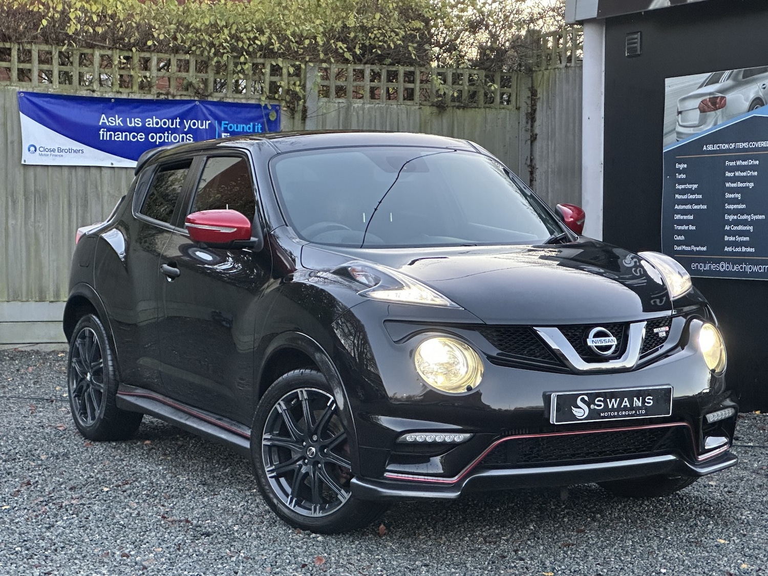 Used Nissan Juke 2015 for sale - 76884809: Photo 2