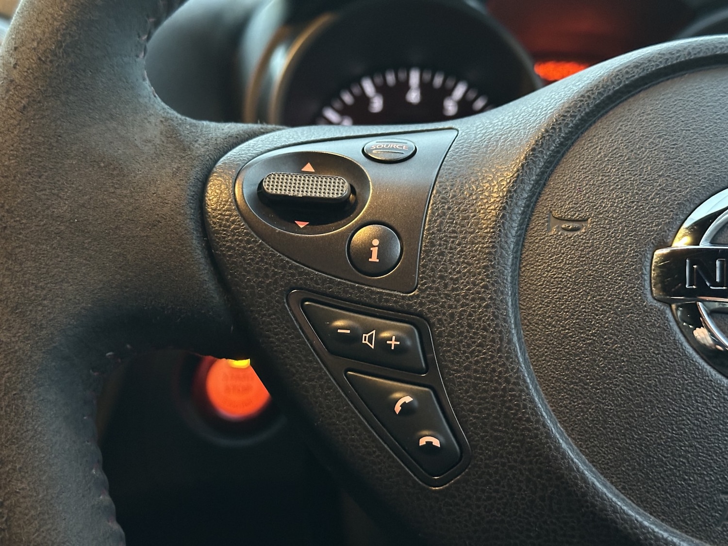 Used Nissan Juke 2015 for sale - 76884809: Photo 23