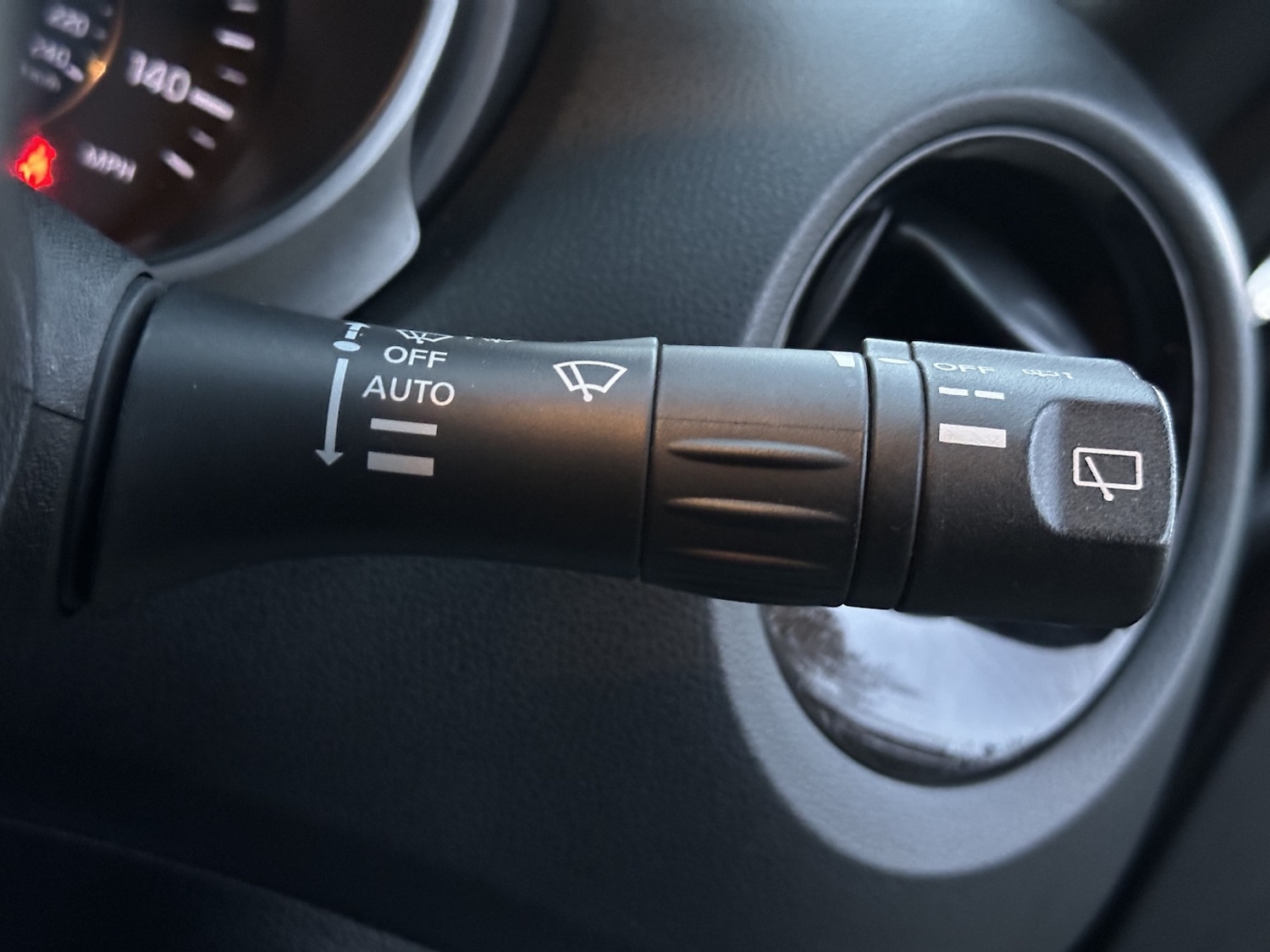 Used Nissan Juke 2015 for sale - 76884809: Photo 34