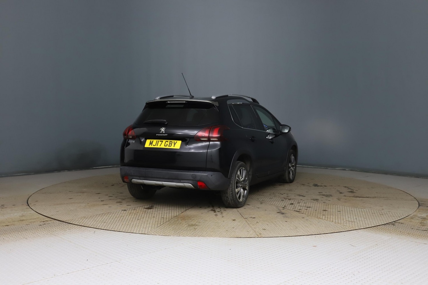 Used Peugeot 2008 2017 for sale - 78045653: Photo 6